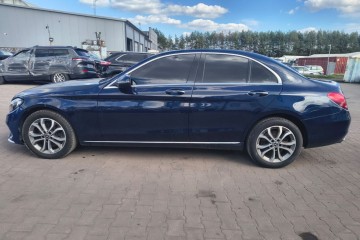 2018 Mercedes-Benz C300 4Matic - w Polsce po opłatach i akcyzie