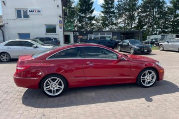 2012 Mercedes-Benz E350 Coupe na placu w POLSCE po akcyzie Faktura FV