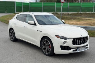 Maserati Levante Q4 3.0 V6 350 KM | Faktura VAT 23% | Po serwisie |