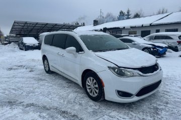 2017 Chrysler Pacifica 3.6L - w Polsce po opłatach i akcyzie