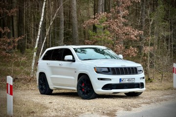 2015 Jeep Grand Cherokee SRT 6.4 V8 HEMI